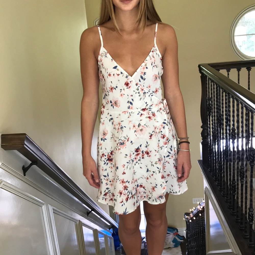 FLORAL DRESS HOLLISTER